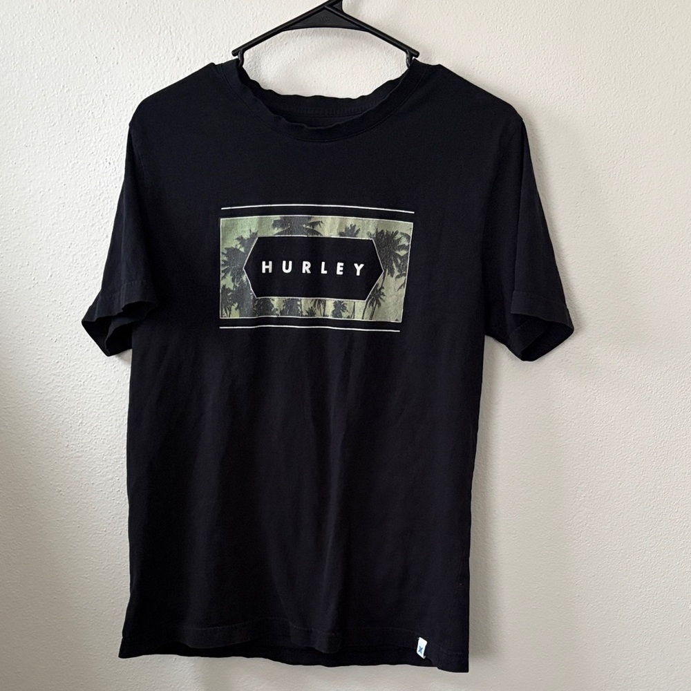 Men’s Hurley Black Tee with Palm Graphic